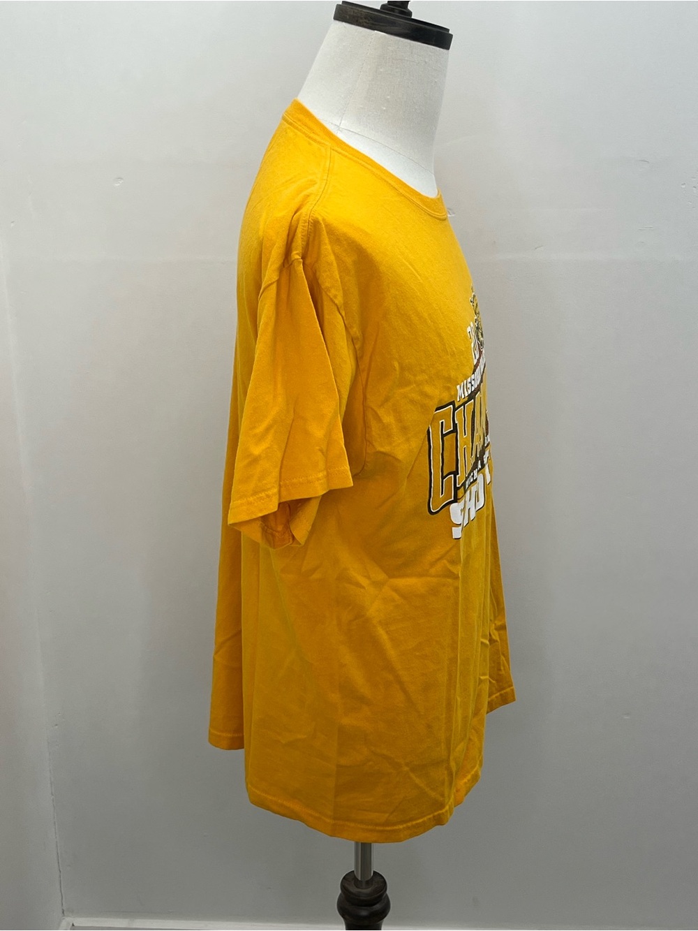 2012 Wichita State University Shockers MVC Champions Basketball T-Shirt Large - Picture 5 of 7